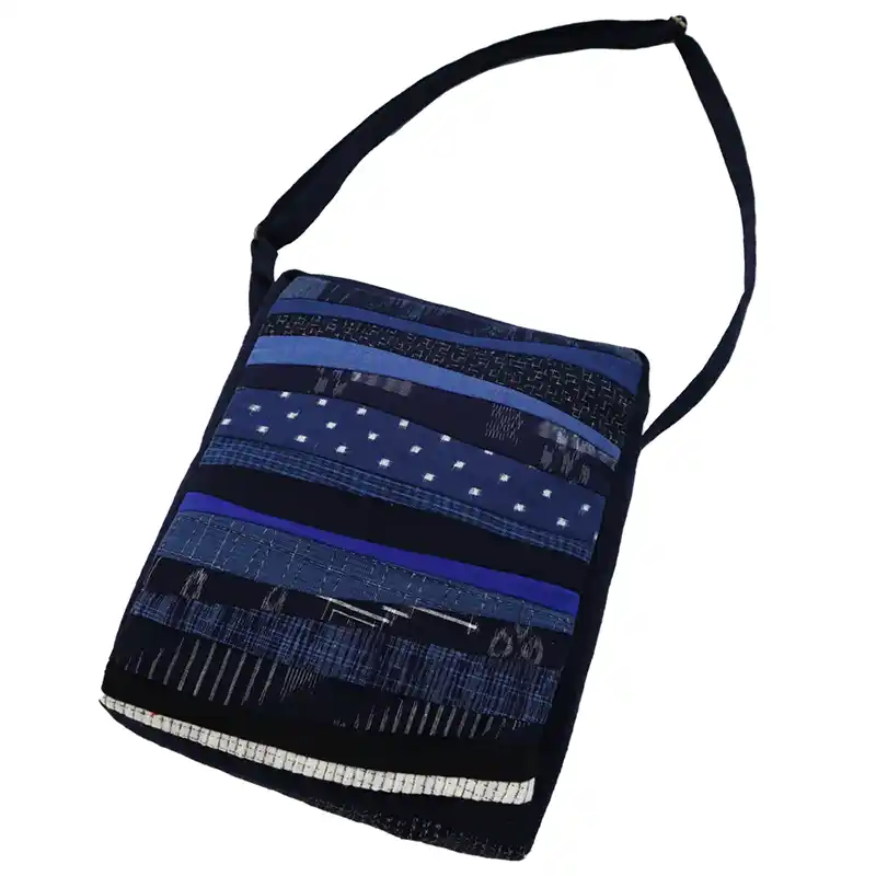 儀右ヱ門 久留米絣 ポシェット 砂丘 / 紺